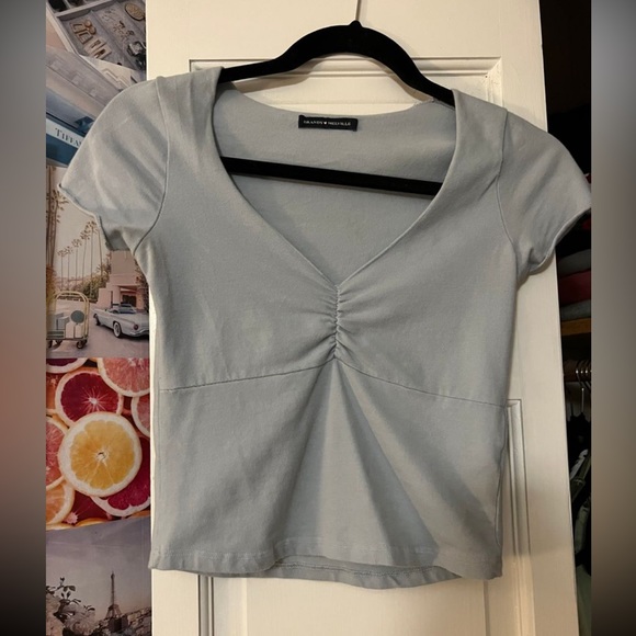 Brandy Melville Top - Picture 3 of 3